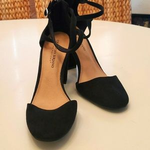Christian Siriano for payless black pumps